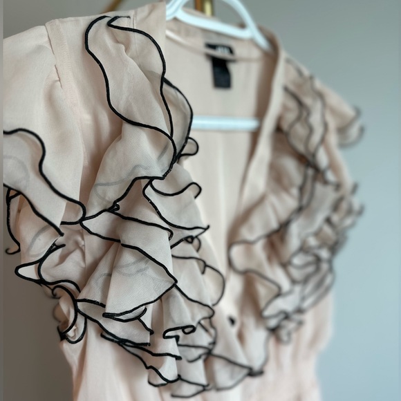 H&M size 10 dusty rose dress, midi length with ruffles - Picture 4 of 5